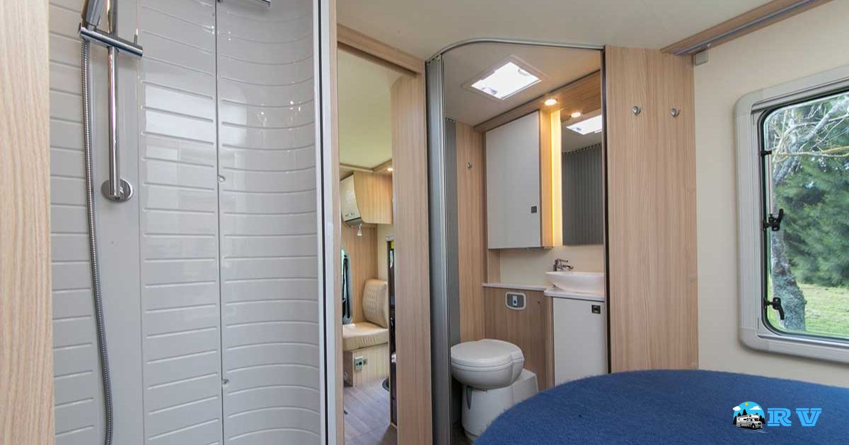 Can you use the bathroom in an RV while driving?