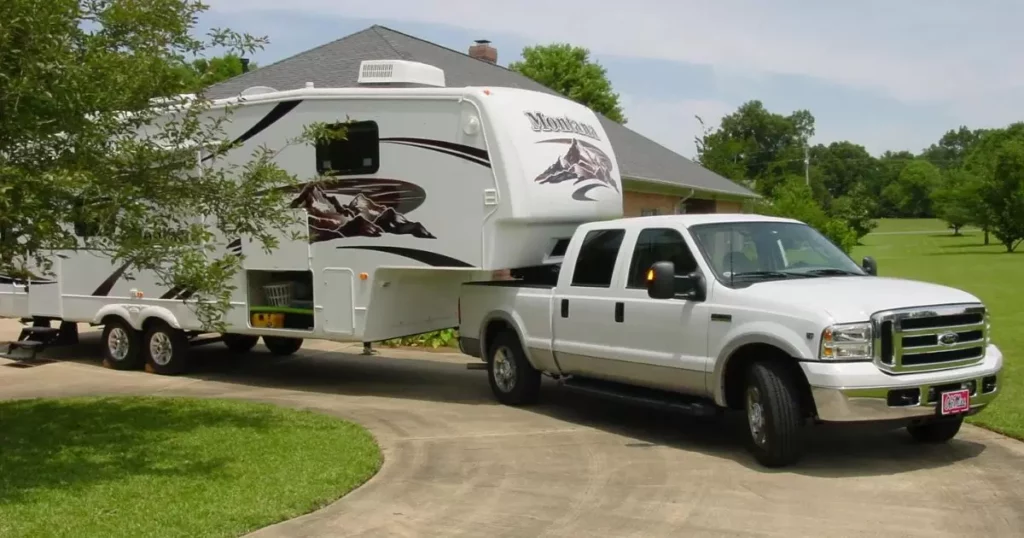 Calculating the Price of Moving Your RV